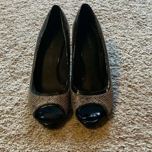 Dress Barn Black and Brown Heels